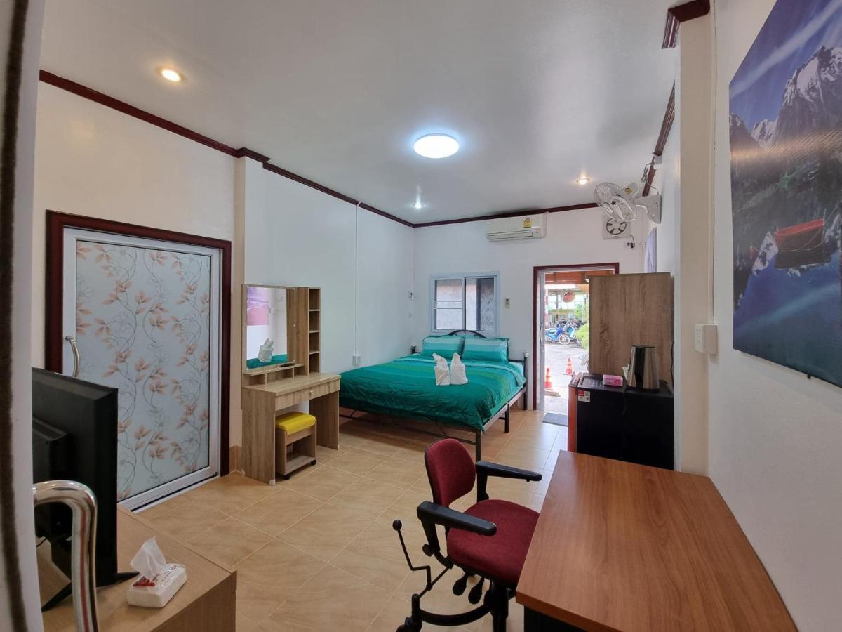 Baan Sabaijai Resort That Phanom エクステリア 写真
