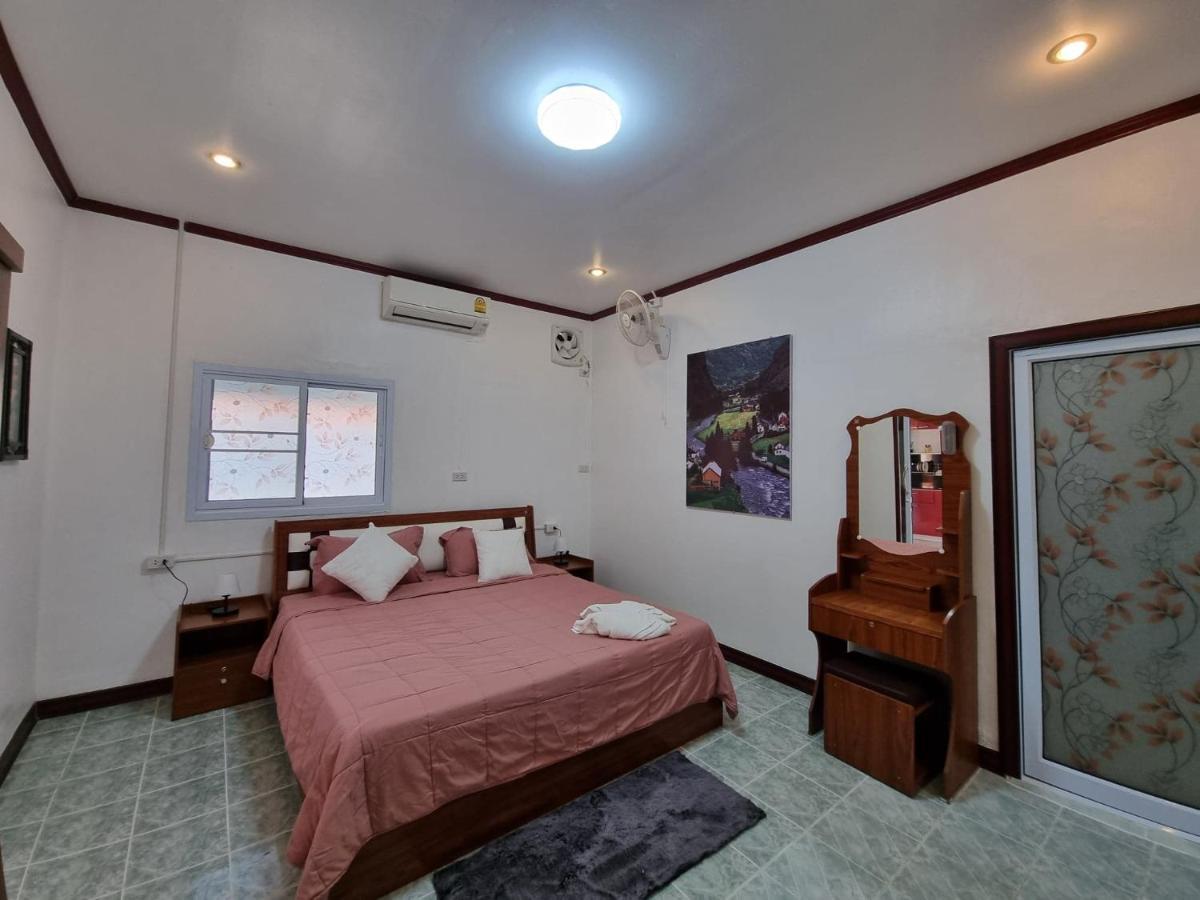 Baan Sabaijai Resort That Phanom エクステリア 写真